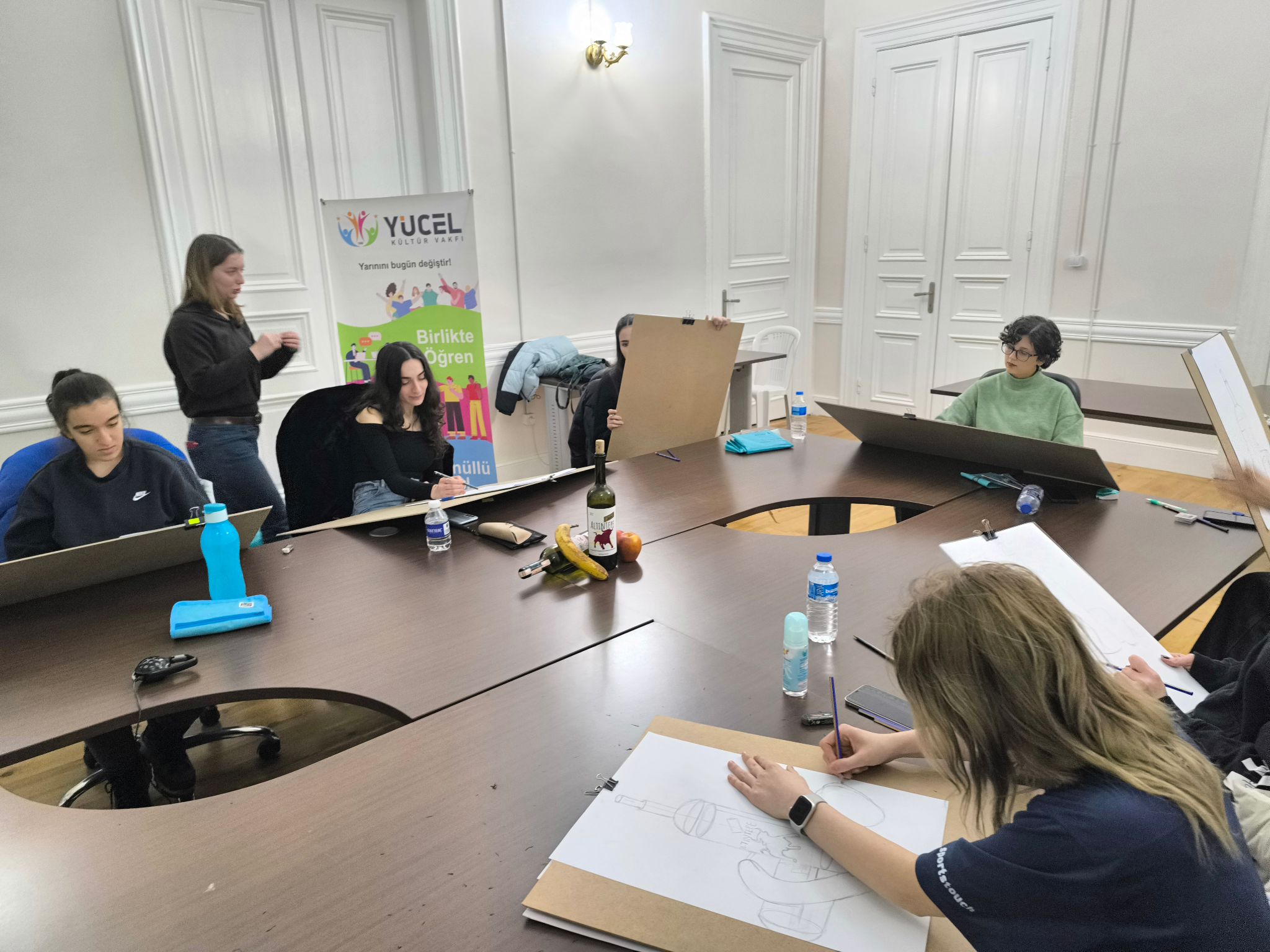 Young Drawing Workshop image 2