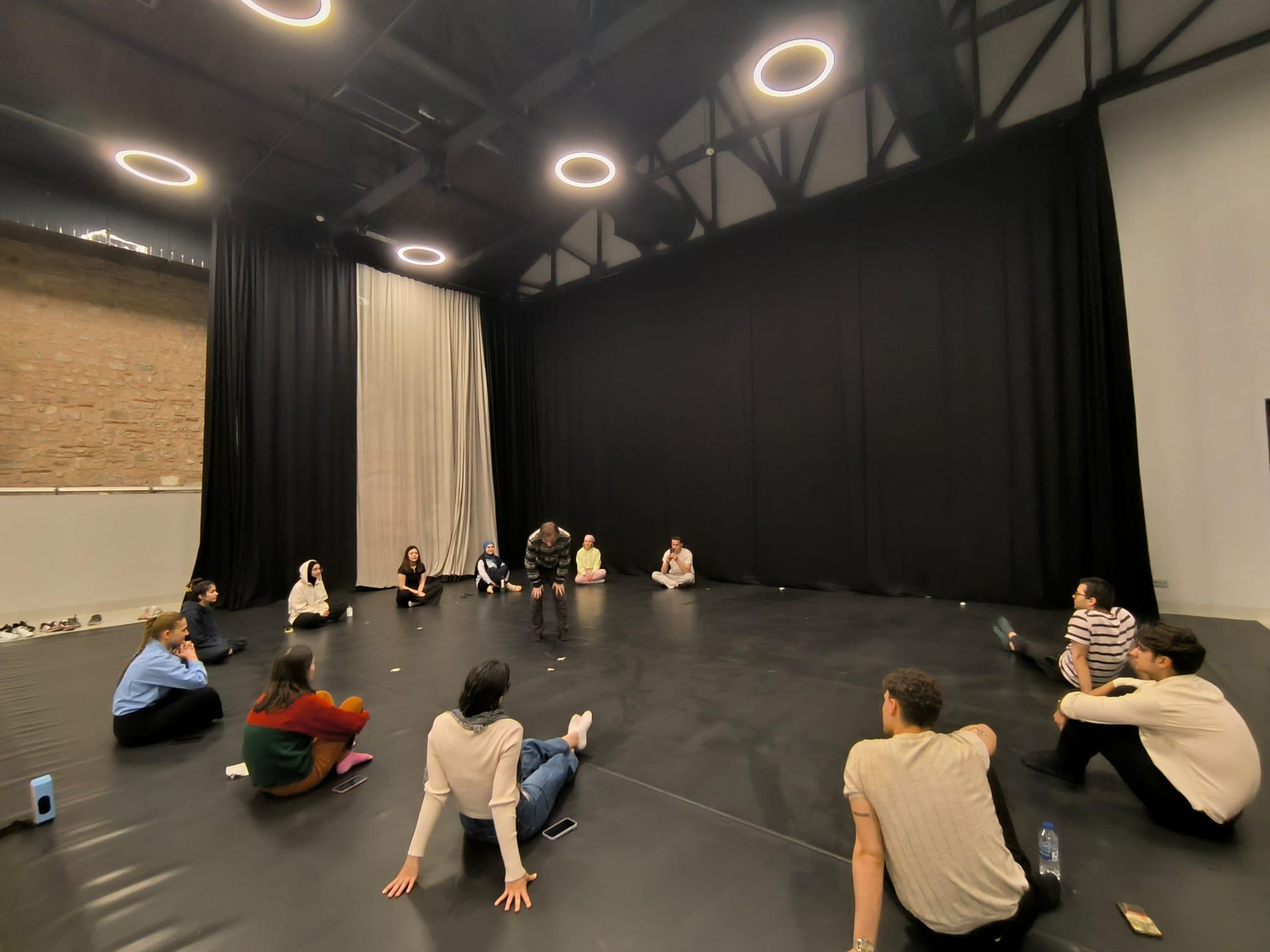 Young Theater Workshop image 2