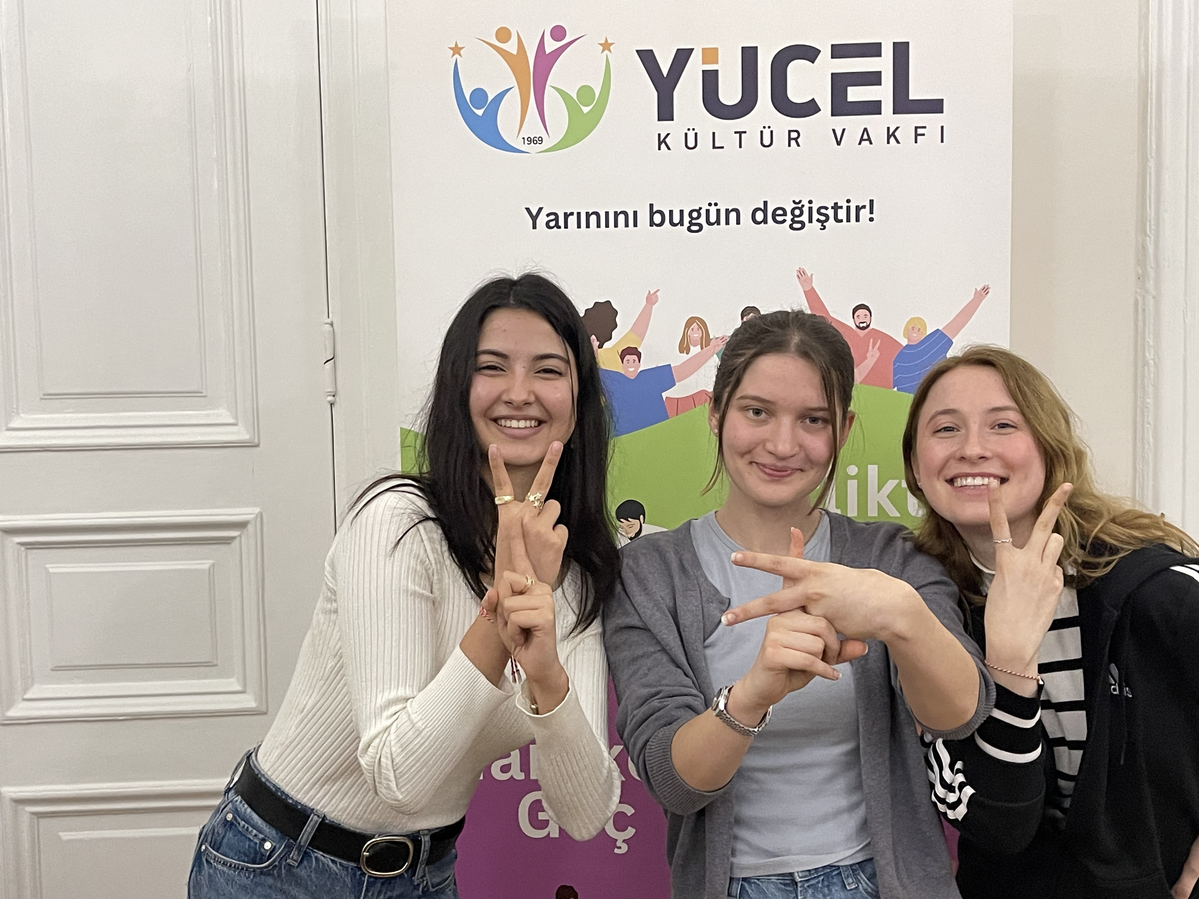 Gen&ccedil;lik ve G&ouml;n&uuml;ll&uuml;l&uuml;k Programı g&ouml;rseli